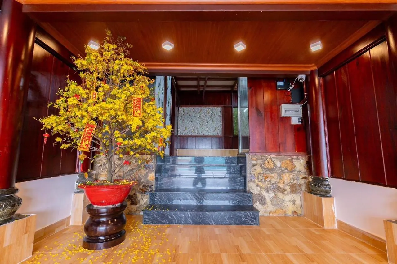 66 Ha Long; Giap Bien Villa Vung Tau 0*,  Vietnam