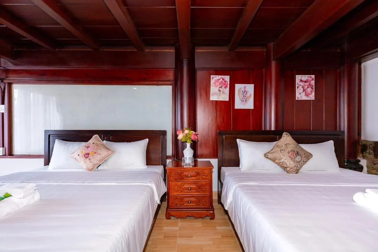 66 Ha Long; Giap Bien Villa Vung Tau Vietnam