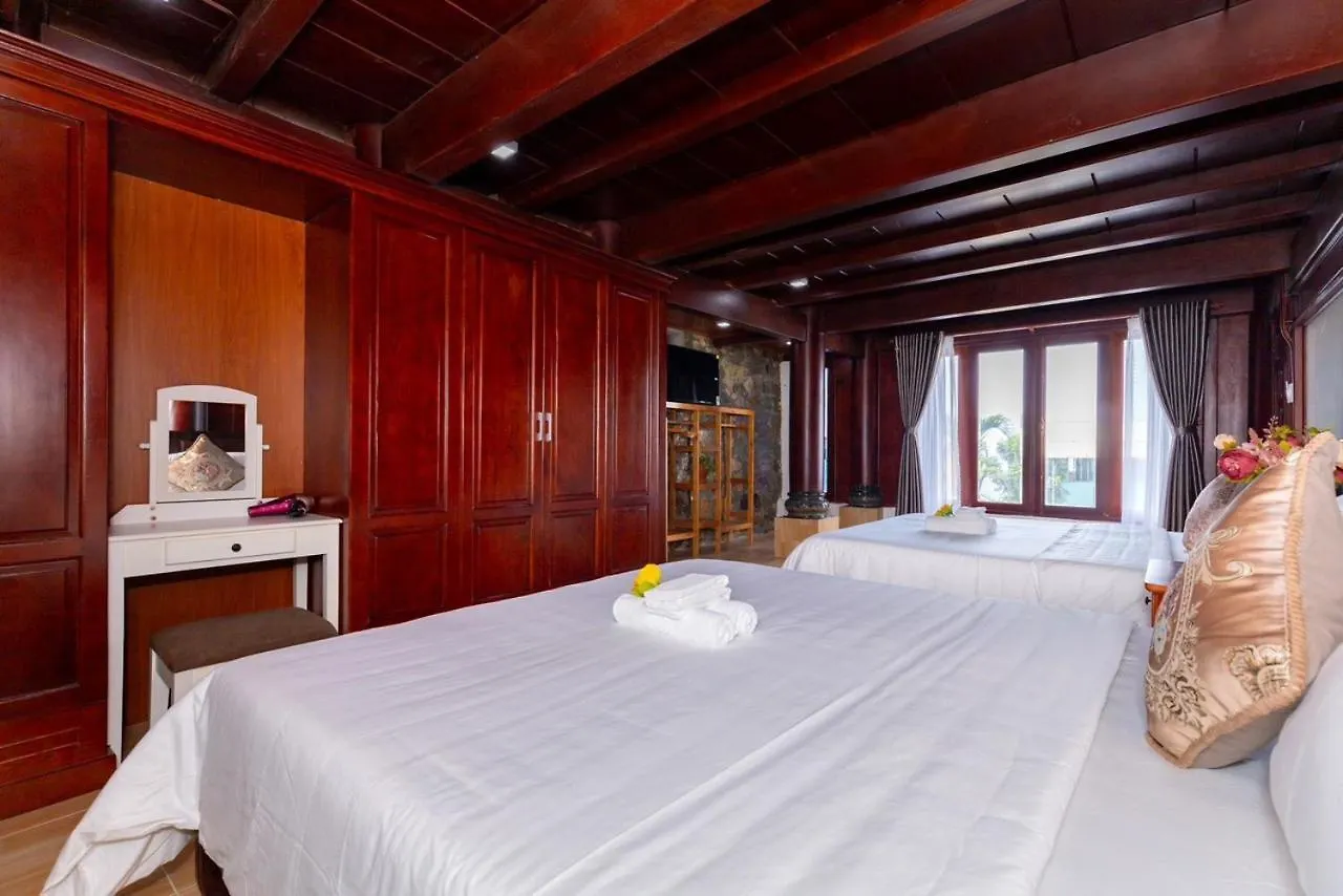 66 Ha Long; Giap Bien Villa Vung Tau 0*,