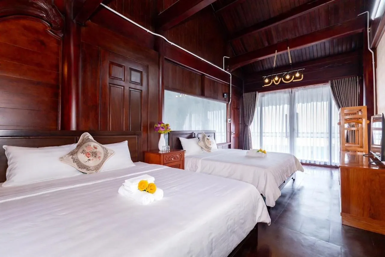 66 Ha Long; Giap Bien Villa Vung Tau Vietnam