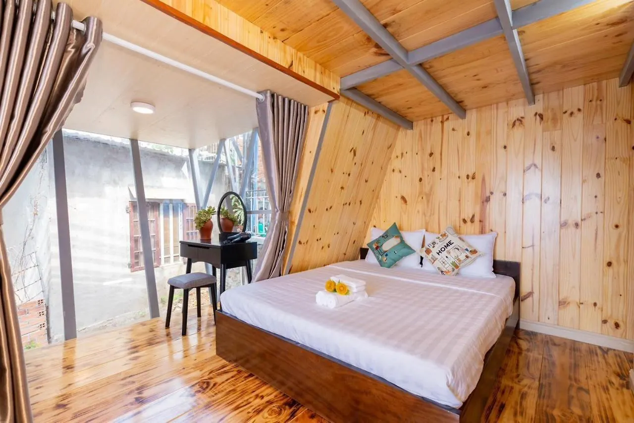 66 Ha Long; Giap Bien Villa Vung Tau
